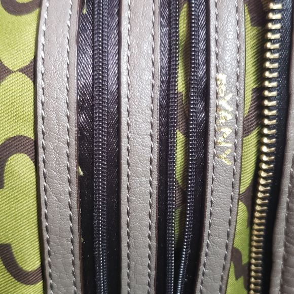 orYANY Lian Color Block 100% Pebble Leather Hobo Bag - Picture 3 of 13